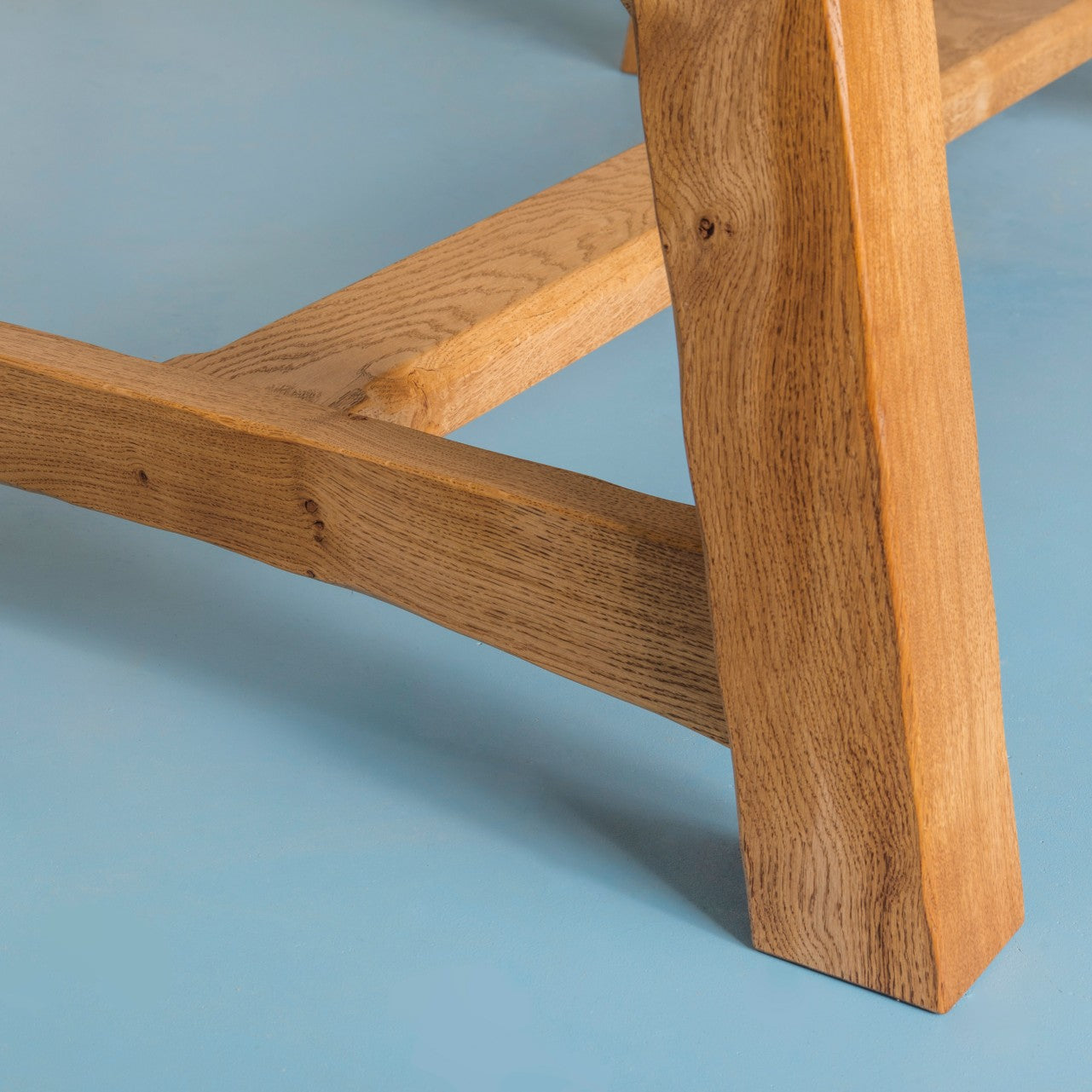 close up of end stretcher of our savernake table in pippy oak