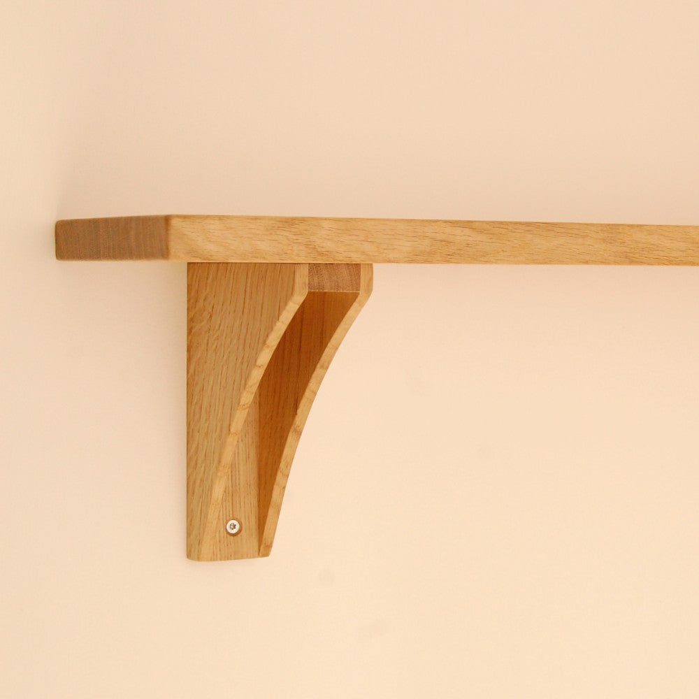 The Yarner Shelf In British Oak