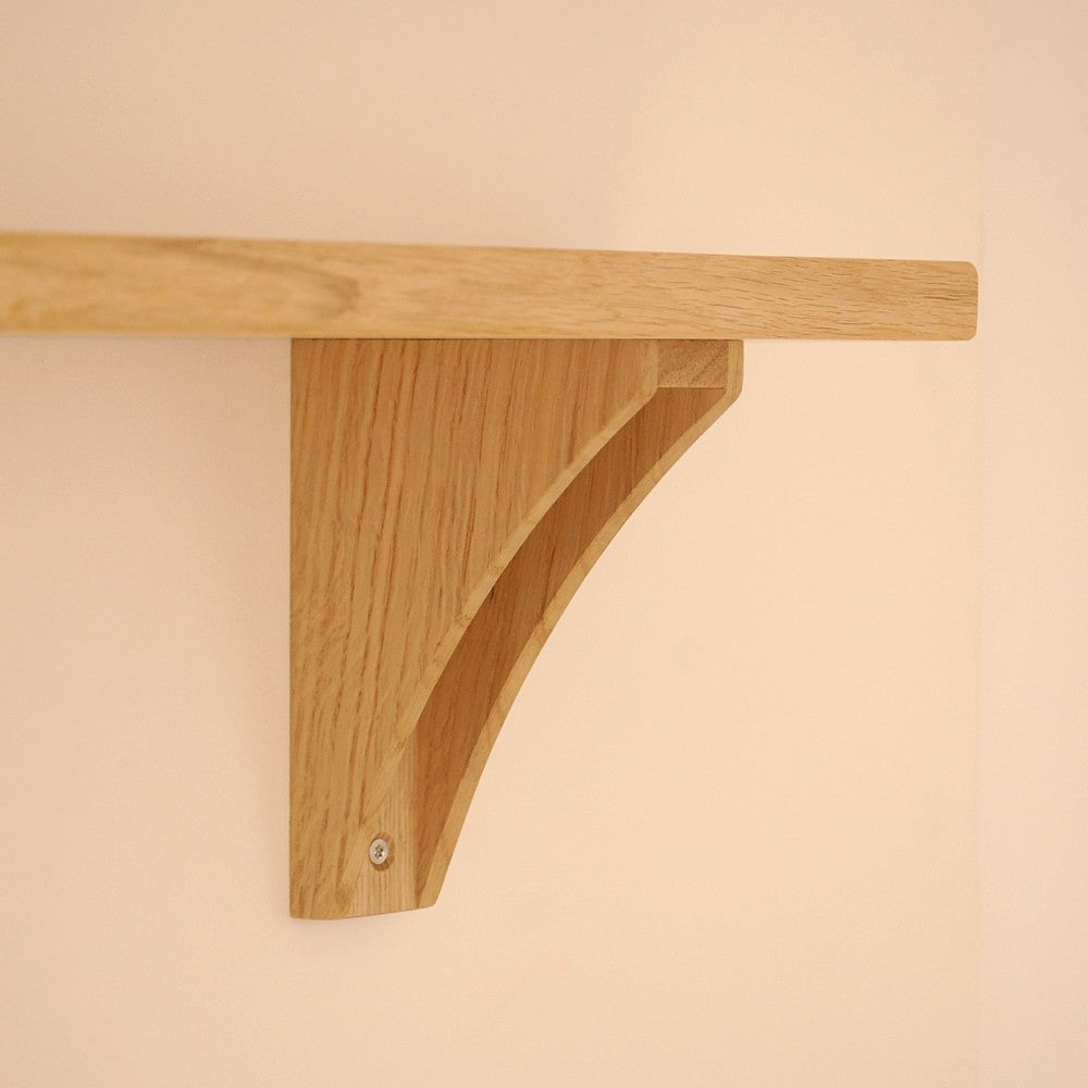 The Yarner Shelf In British Oak